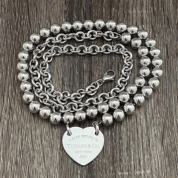 Heart tag wrap necklace - Picture 2 of 5